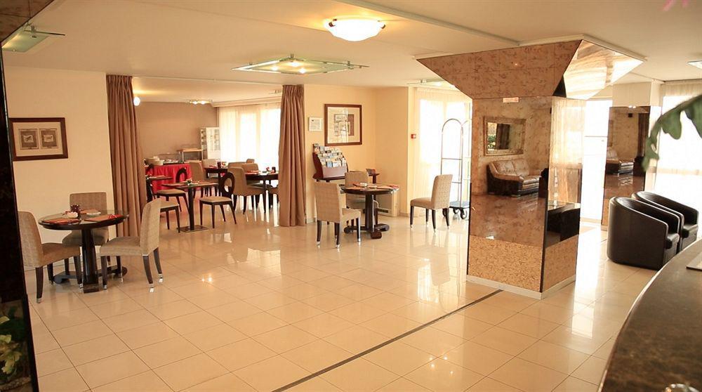 Adonis Excellior Grand Geneve Aparthotel Veigy-Foncenex Εξωτερικό φωτογραφία